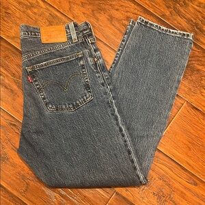 Levi's Blue Jeans Sz 28